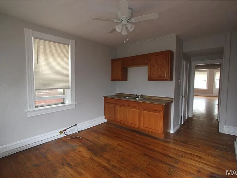 3504 Arsenal St #2F — Photo 5
