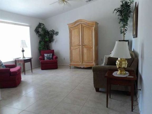 4th image of 31333 Neuma Dr
