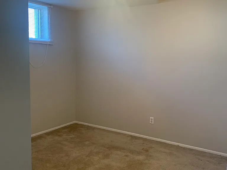 210 N 4th St #3 — Photo 12