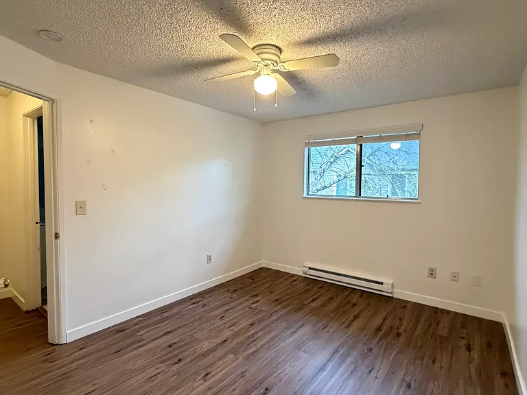 17205 SW Merlo Rd #3 — Photo 7