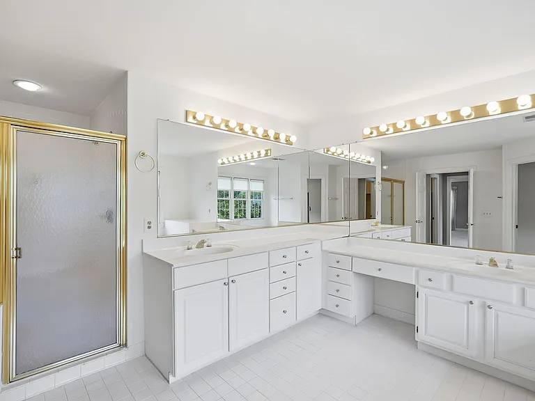 10417 Snow Point Dr — Photo 18