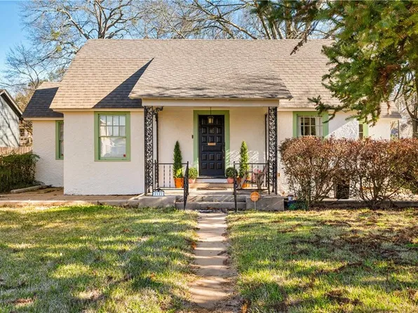 2121 White St, Alexandria, LA 71301