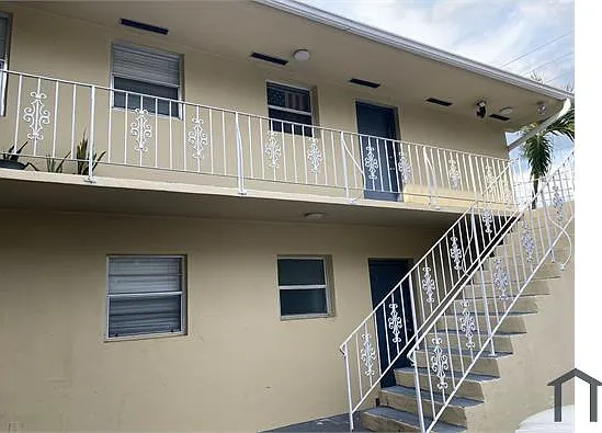 1 bed, 500 sqft, $1,800 — Photo 3