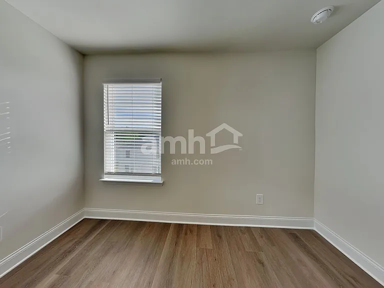 3417 Emzy Dr — Photo 18