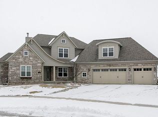 3060 Covey Run Ct, Marion, IA 52302