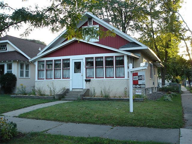 1st image of 3200 41st Ave S