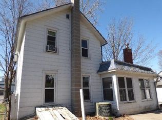 306 E Knox St, Morrison, IL 61270