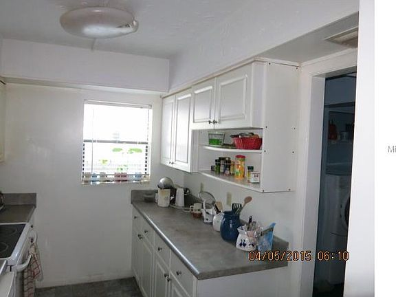 3rd image of 1981 Lakewood Club Dr S #4-A