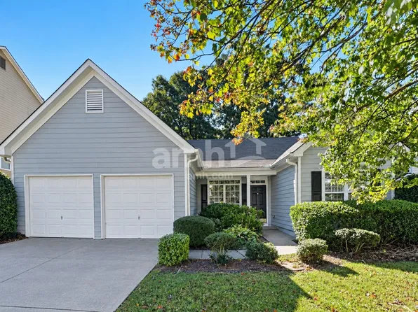 445 Victoria Station Blvd, Lawrenceville, GA 30043