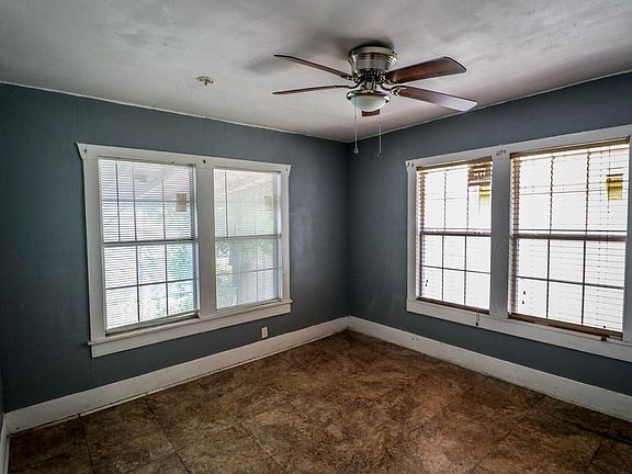 4th image of 9243 E Avenue O