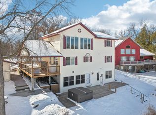 805 Park Dr, Balsam Lake, WI 54810