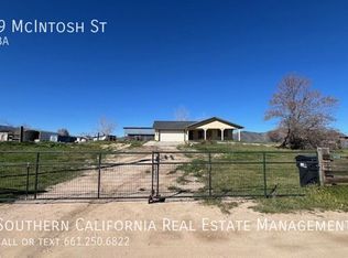 21369 McIntosh St, Tehachapi, CA 93561