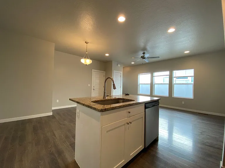 2211 Ison Ct #101 — Photo 5