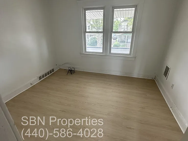 2067 W 101st St #2 — Photo 16