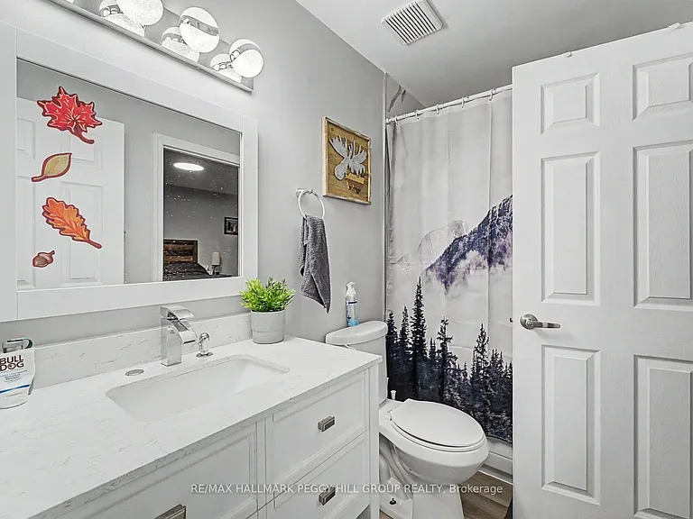 63 Gunn St #UPPER — Photo 8