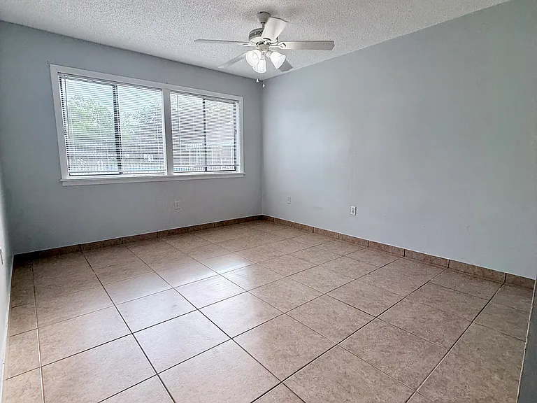 6013 Windhover Dr #1-C07 — Photo 10