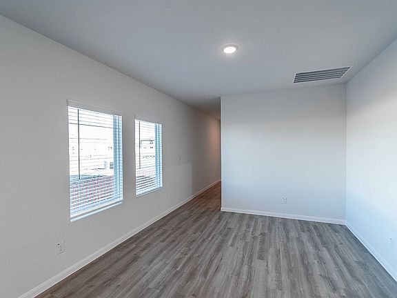 2nd image of 506 Estuary Dr