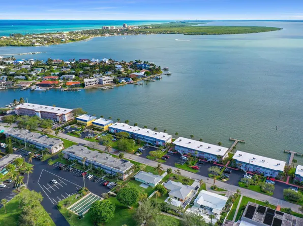 1309 Bayshore Drive #203, Fort Pierce, FL 34949