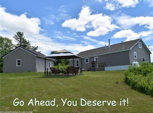 47 Carlson Cross Rd, Bowdoinham, ME 04008