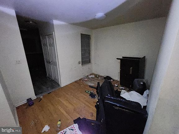 5th image of 1327 N Patterson Park Ave