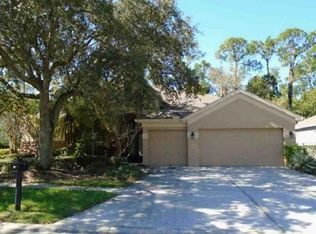 10319 Greenhedges Dr, Tampa, FL 33626