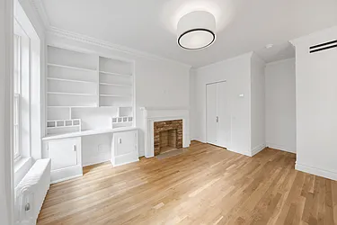 Rented by New York Residence