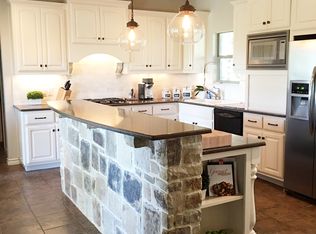 757 Shady Holw, New Braunfels, TX 78132