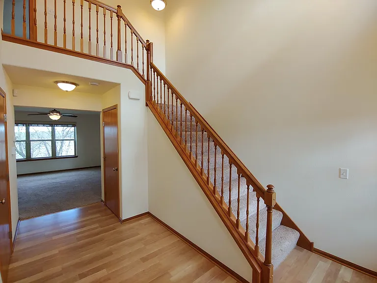 116 Villa Ct — Photo 16