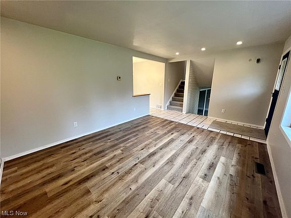 5th image of 94 May Ave