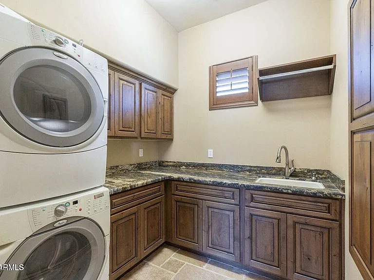 15135 E Monument Rd — Photo 46