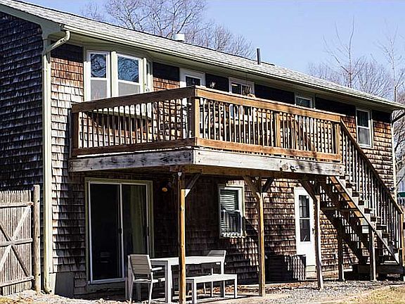 2nd image of 134 Stillwater Dr