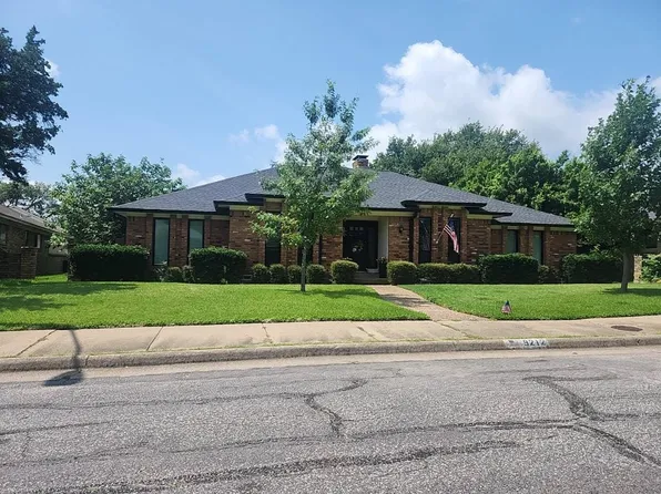 9212 Clover Valley Dr, Dallas, TX 75243