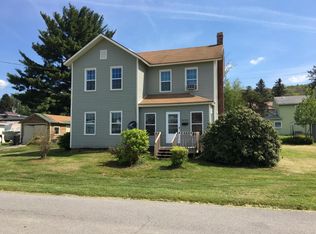 930 Worth St, Reynoldsville, PA 15851