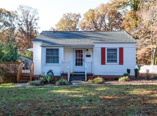 2819 Stratford Dr, Greensboro, NC 27408