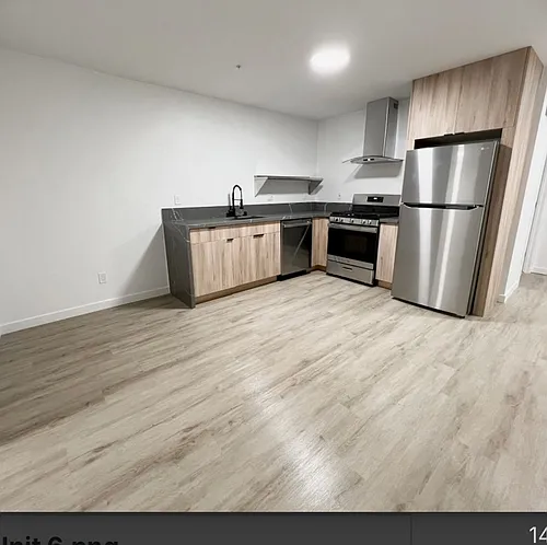 1577 N Fair Oaks Ave Photo 1