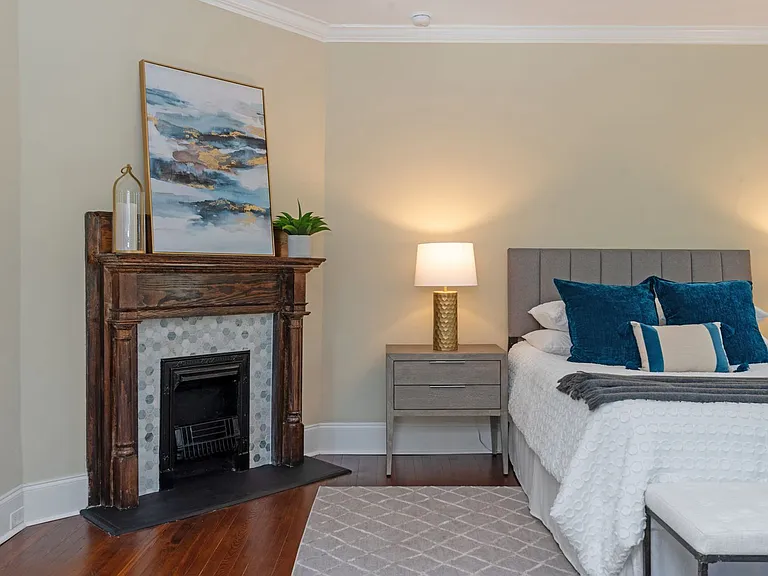 402 S Chester St — Photo 34