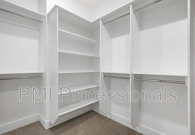 219 S Bilbro Ave — Photo 31
