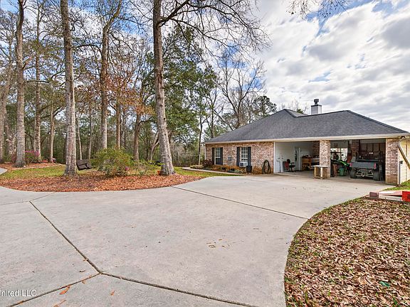 2nd image of 4716 Ashmore Rdg