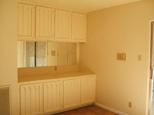 3rd image of 8917 WILLMON WAY #1