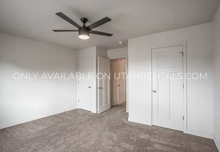 204 N 725 E — Photo 19