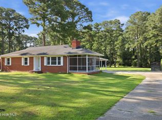1760 John Small Ave, Washington, NC 27889