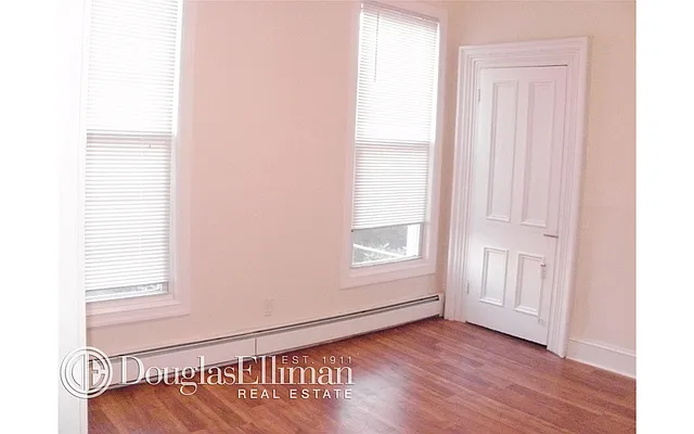 Rented by Douglas Elliman | media 33