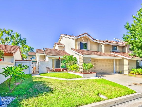 3rd image of 947 W Badger Pass Ln