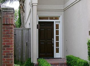 2218 Bancroft St, Houston, TX 77027