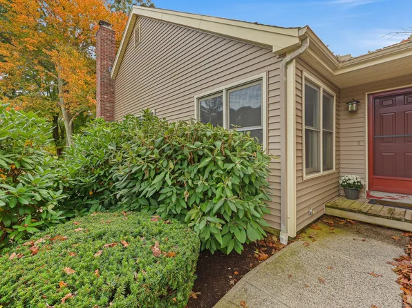 11 Coulter Street #4, Old Saybrook, CT 06475