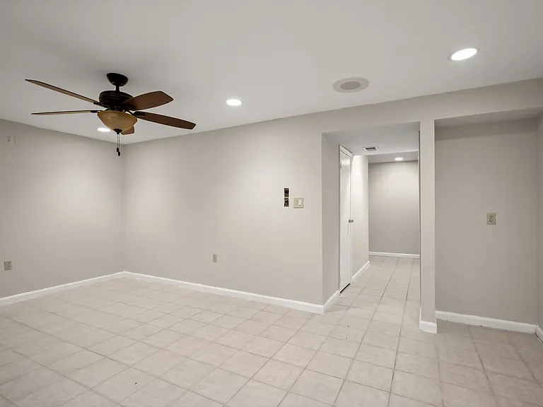 12405 Gooderham Way — Photo 25