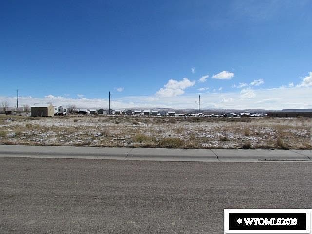 2nd image of 4001 Clydesdale Dr