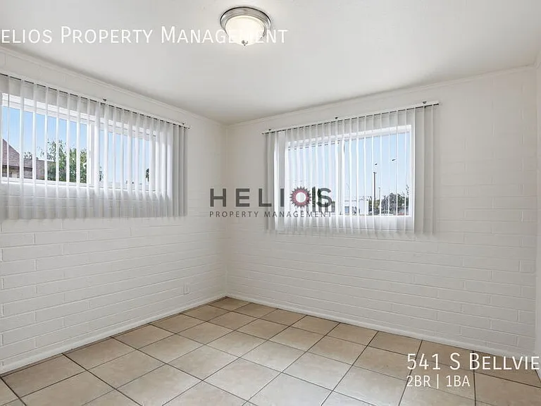 541 S Bellview — Photo 13