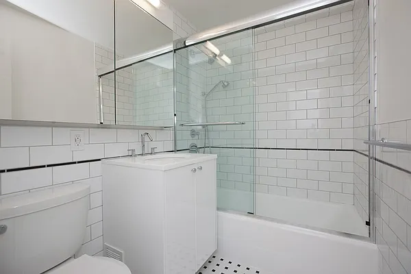 Rented by Mirador Real Estate | media 6