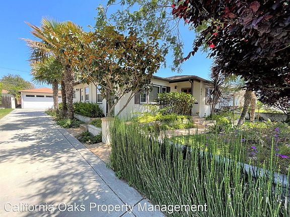 3rd image of 284 N Dos Caminos Ave